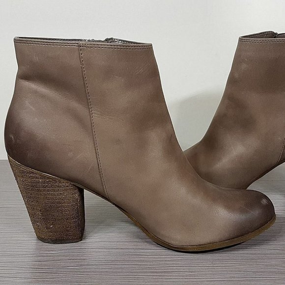 BP. 'Trolley' Ankle Bootie, Taupe Leather, Womens Size 5.5 & 7.5 - Picture 6 of 9